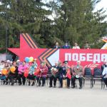 В Долгодеревенском в День Победы открыли гранитные плиты с фамилиями погибших